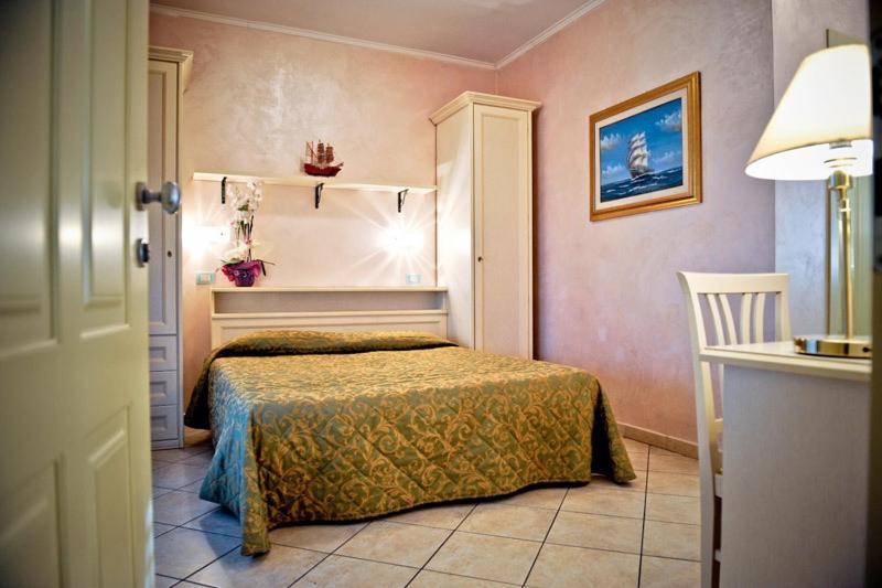 Hotel Residence Veliero Riccione Pokój zdjęcie