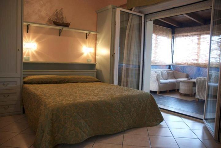Hotel Residence Veliero Riccione Zewnętrze zdjęcie