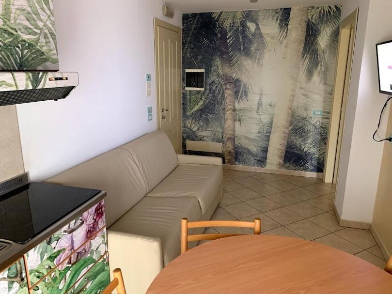 Hotel Residence Veliero Riccione Zewnętrze zdjęcie