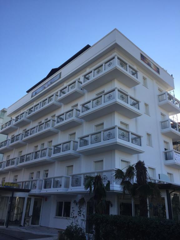 Hotel Residence Veliero Riccione Zewnętrze zdjęcie