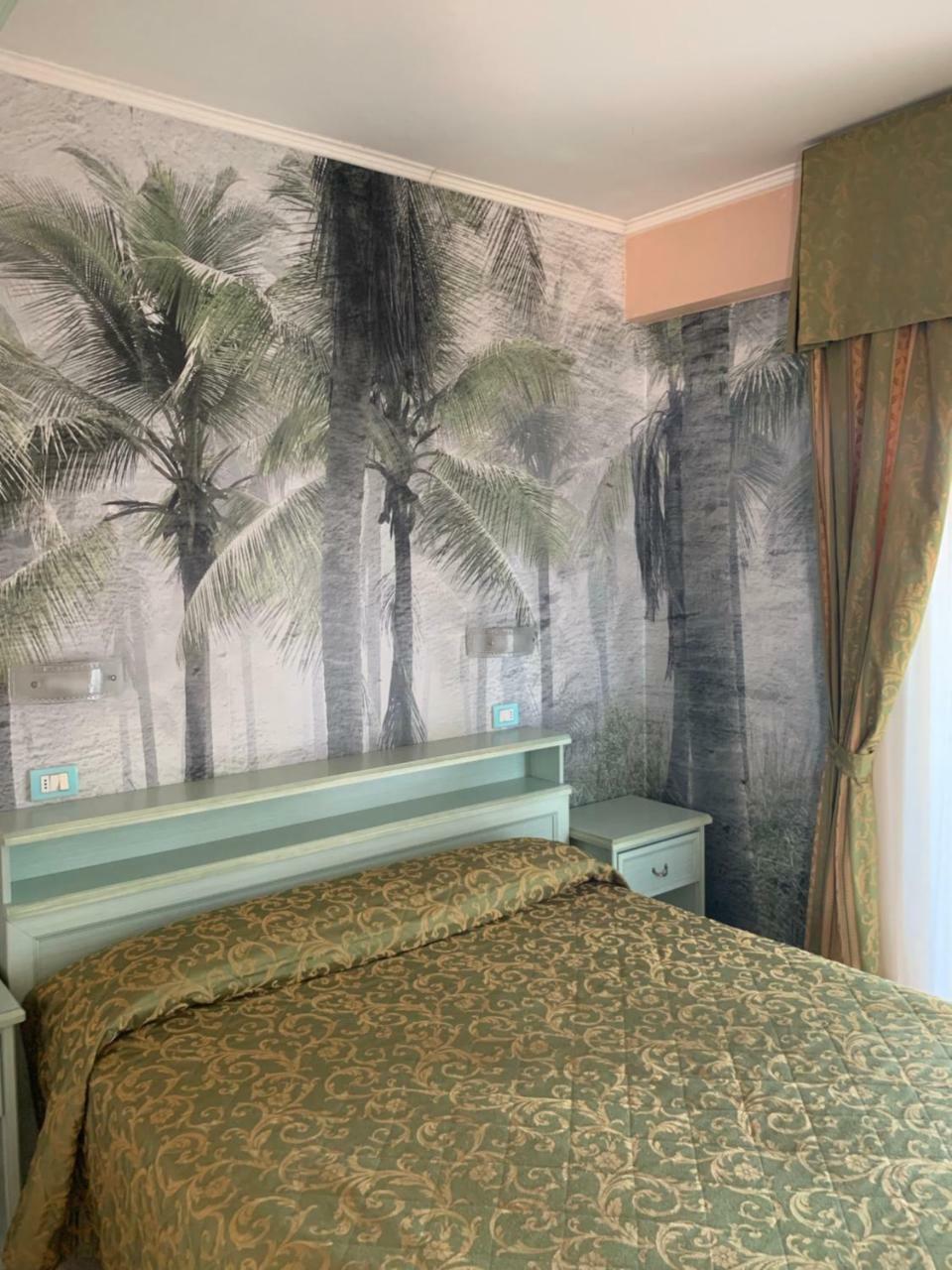 Hotel Residence Veliero Riccione Zewnętrze zdjęcie